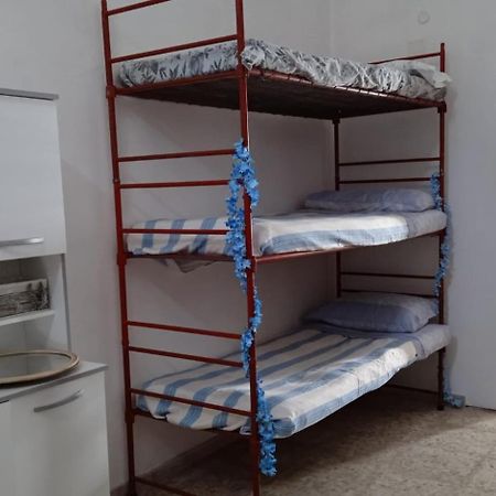 Casa Vacanza Nonna Emma Villa Lizzano  Ngoại thất bức ảnh